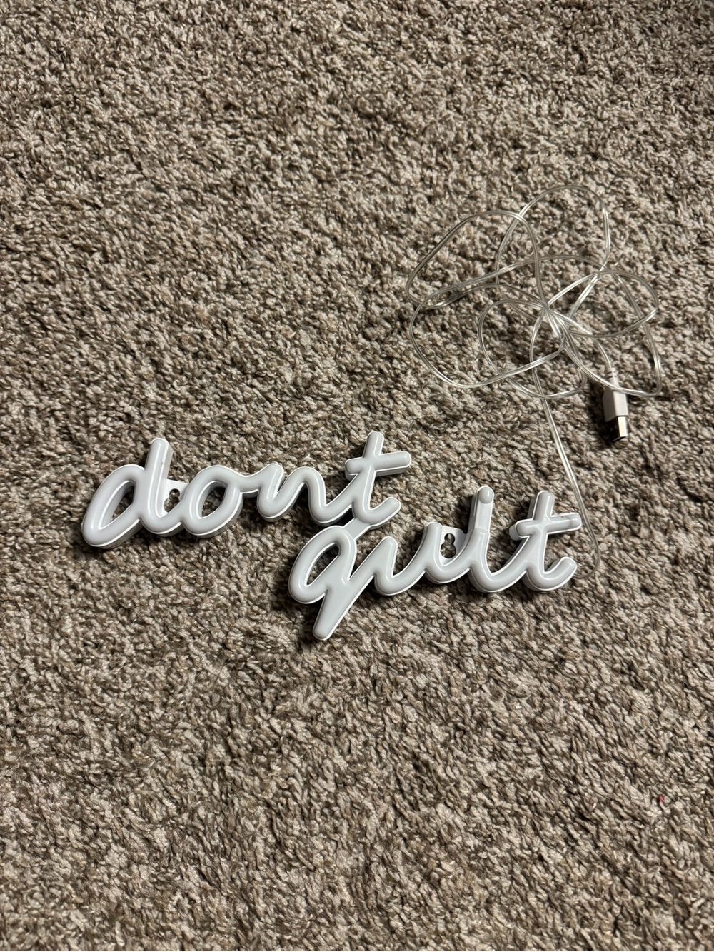 Amazon Neon Green LED Script Wall Sign "dont quit" - Motivational Home Accent